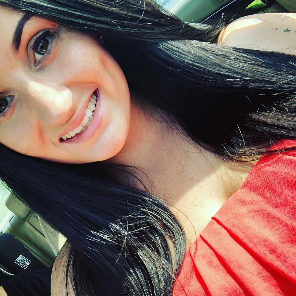 Meet your Posher, Julia